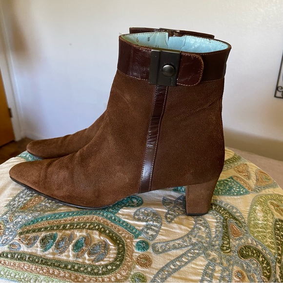 Vintage Coach Boots - Picture 2 of 14